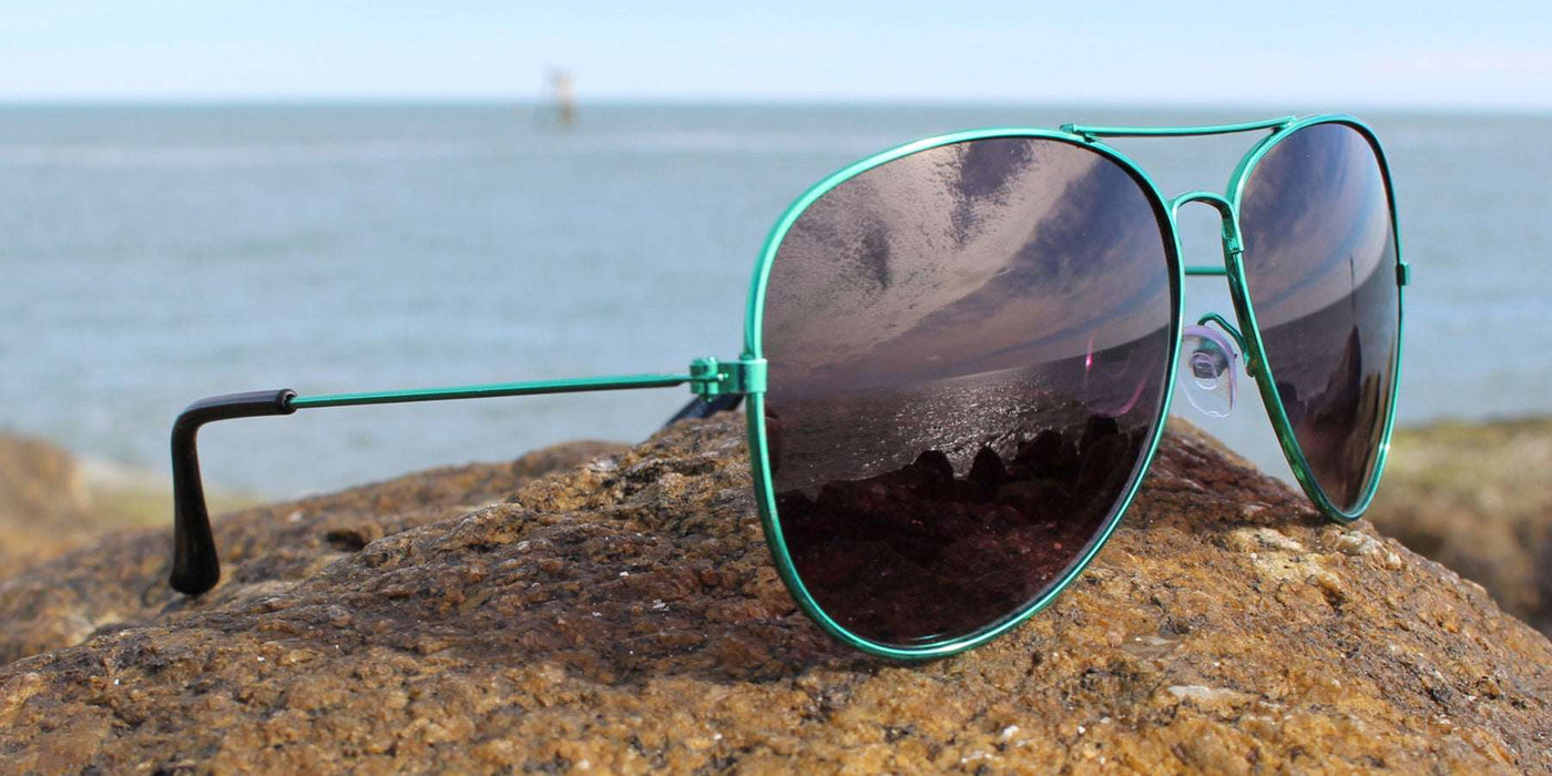 Sunset | PETITE - Classic Aviator Green (Smoked)